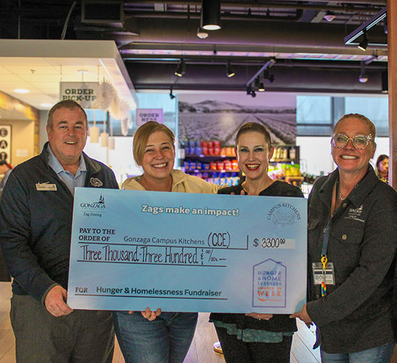 Robert Donnelly, Ph.D., professeur agrégé d’histoire